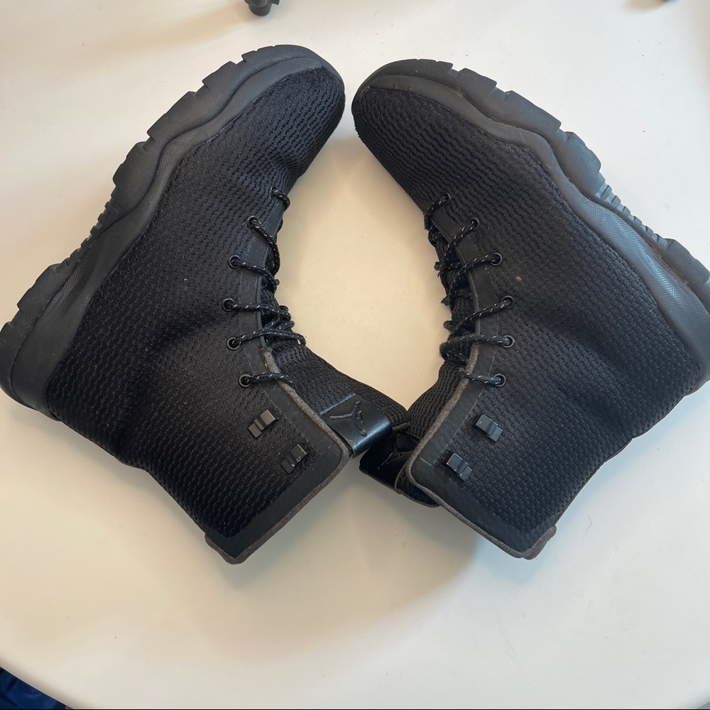 Nike Air Jordan Future Boot Sneakers Black Size 10 Water Resistant 854554-002 - Picture 5 of 12